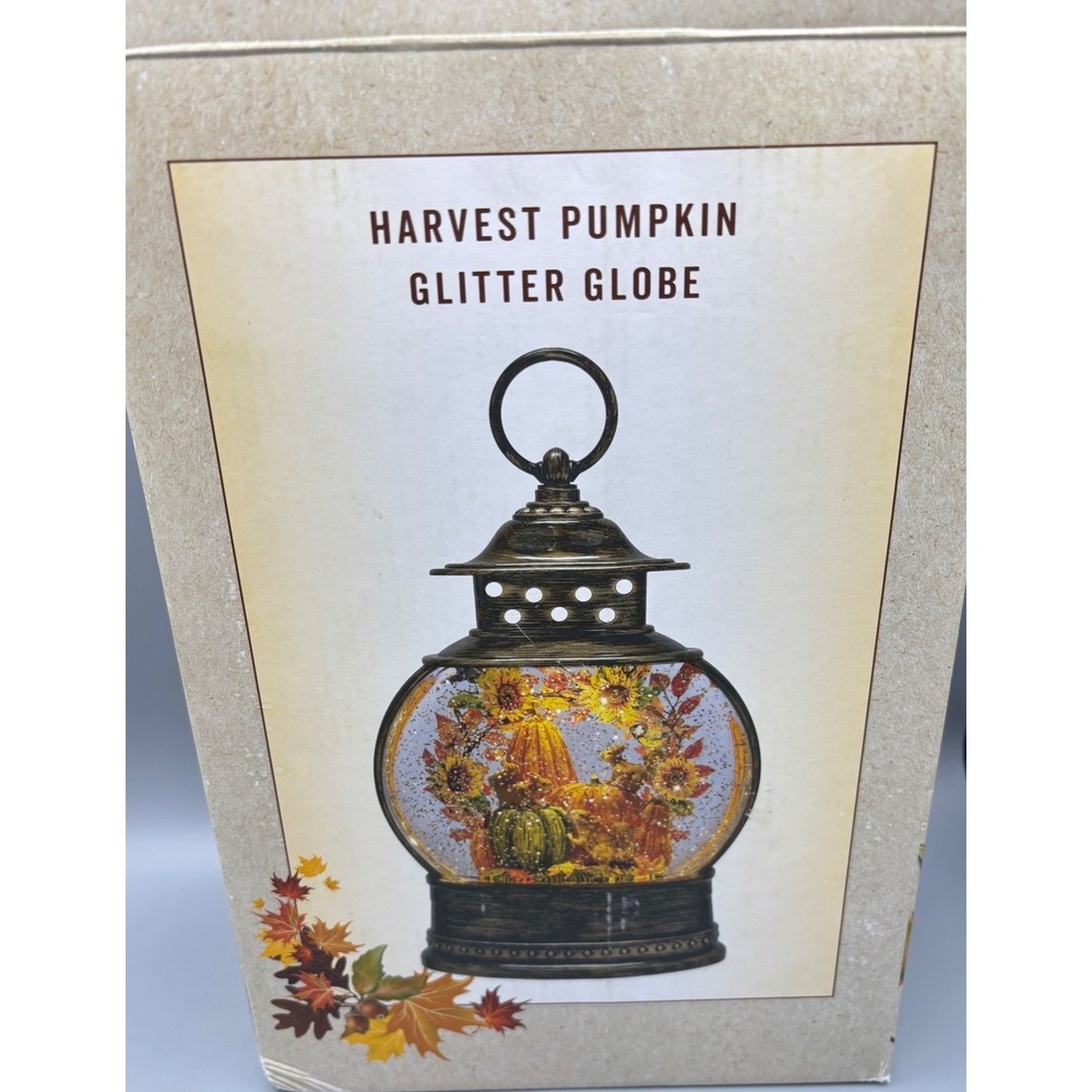 Cracker Barrel Autumn Harvest Pumpkin Water Lantern Snow Globe Light Up Decor